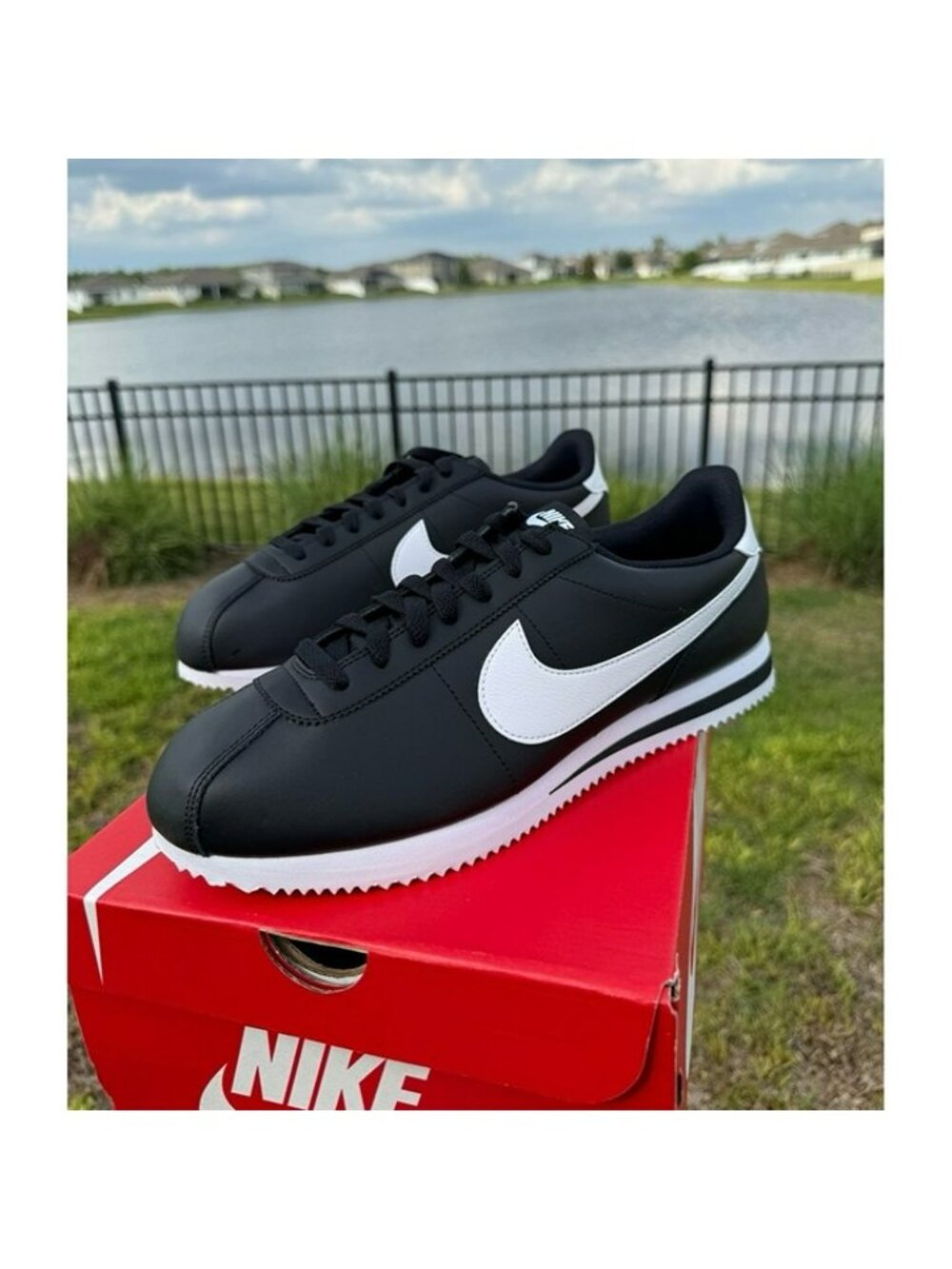 8.5 WOMEN'S NIKE CLASSIC CORTEZ WHITE / BLACK DM4044-001 SNEAKERS